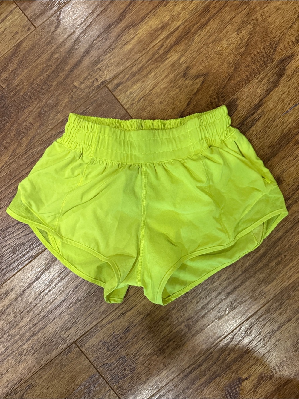 Lululemon hotty hot low rise 2.5
